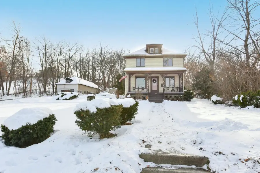 561 W Chestnut STREET, Burlington, WI 53105 - Image #3