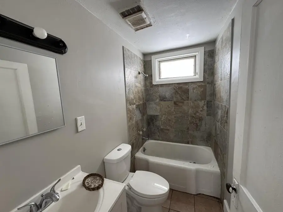 5915 N 38th STREET, Milwaukee, WI 53209 - Image #3