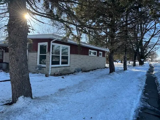 500 PARK AVENUE, Delavan, WI 53115 - Image #3