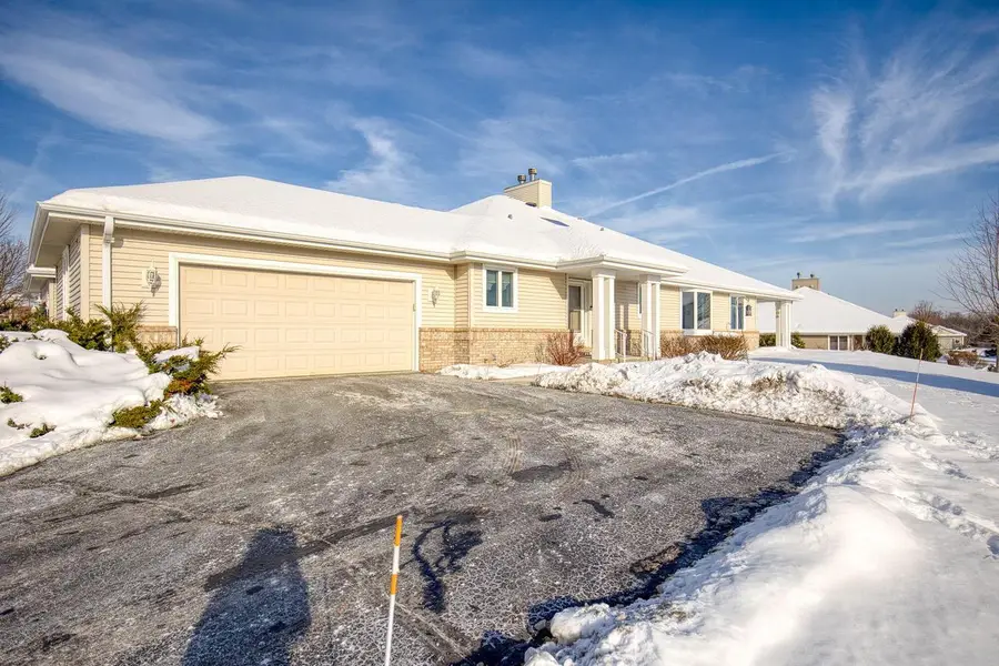 N78W17396 Wildwood DRIVE #4-2, Menomonee Falls, WI 53051 - Image #2