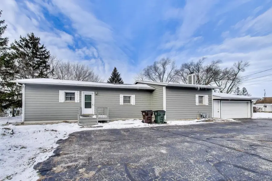 11534 Antioch ROAD, Trevor, WI 53179 - Image #2