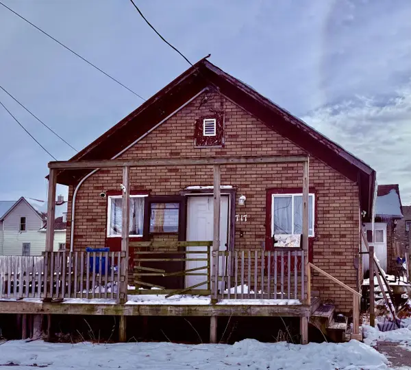 717 Hubbard STREET, Racine, WI 53402