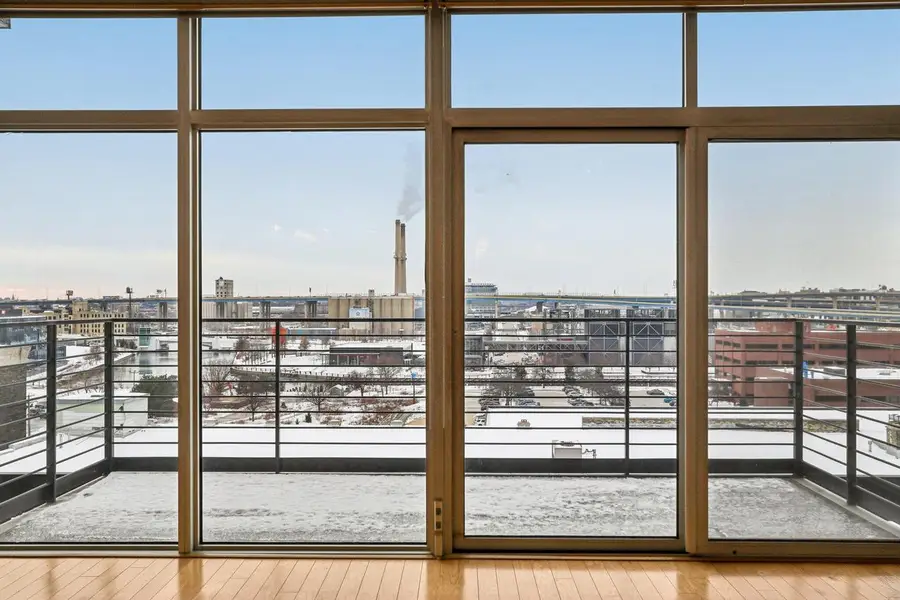 106 W Seeboth STREET #821, Milwaukee, WI 53204 - Image #3