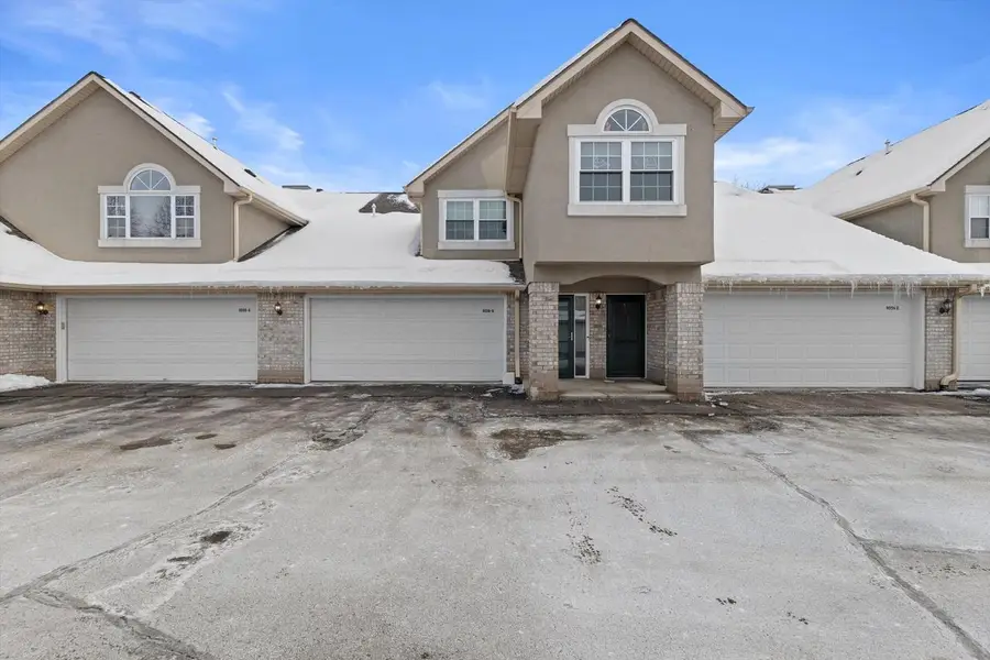 9056 W Elm COURT #B, Franklin, WI 53132 - Image #2