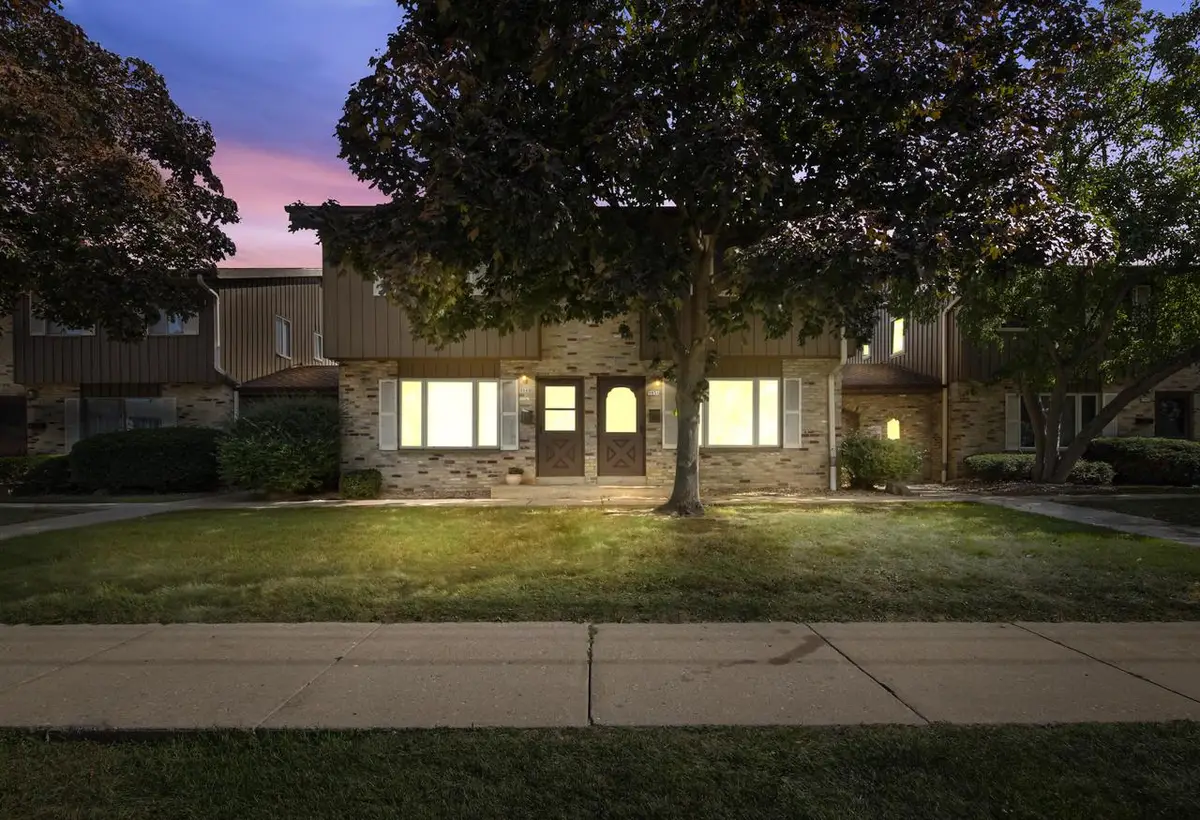 9851 W Beloit ROAD, Milwaukee, WI 53227 - Image #1