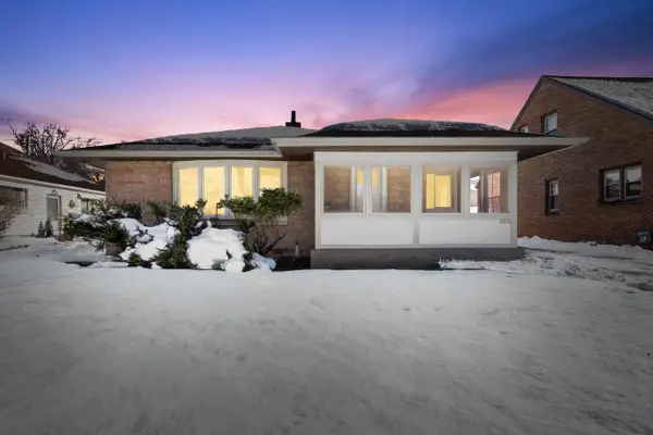 3324 N 94th STREET, Milwaukee, WI 53222