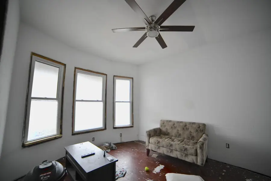 1122 W Wright STREET, Milwaukee, WI 53206 - Image #2