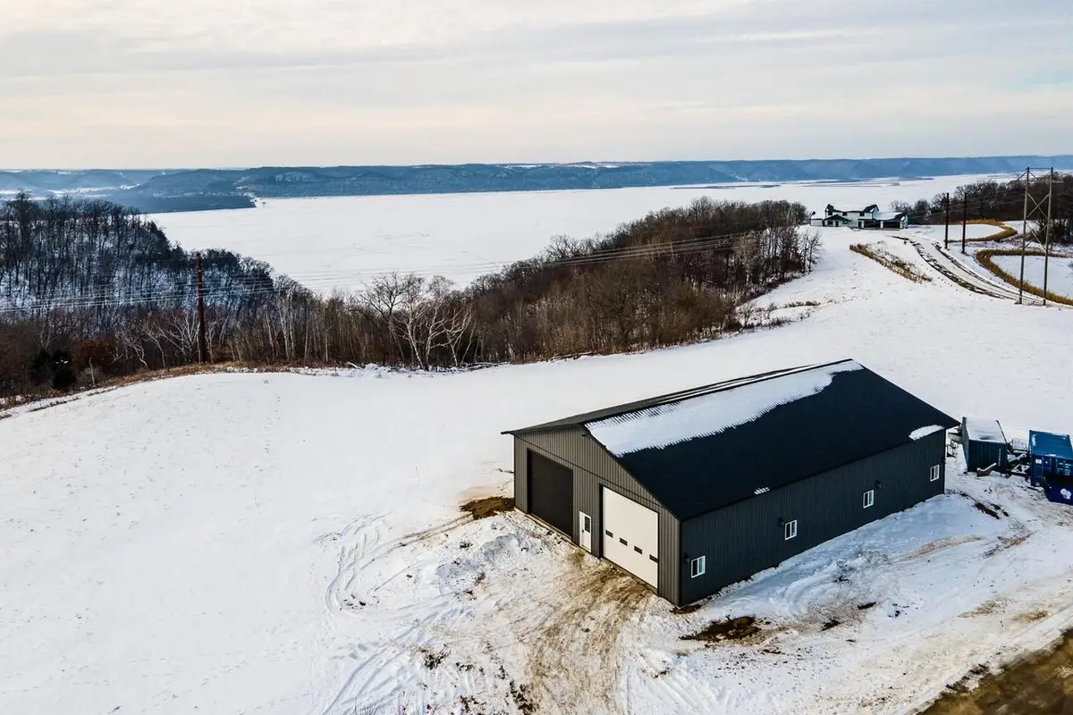 N123 ECKERT LANE, Genoa, WI 54632 - Image #1