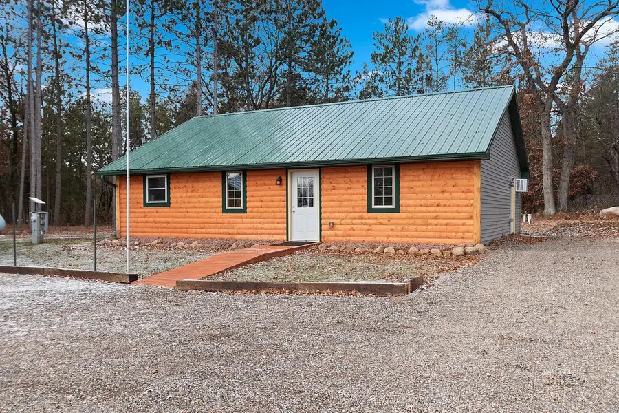 N9751 Parkway ROAD, Crivitz, WI 54114 - Image #2