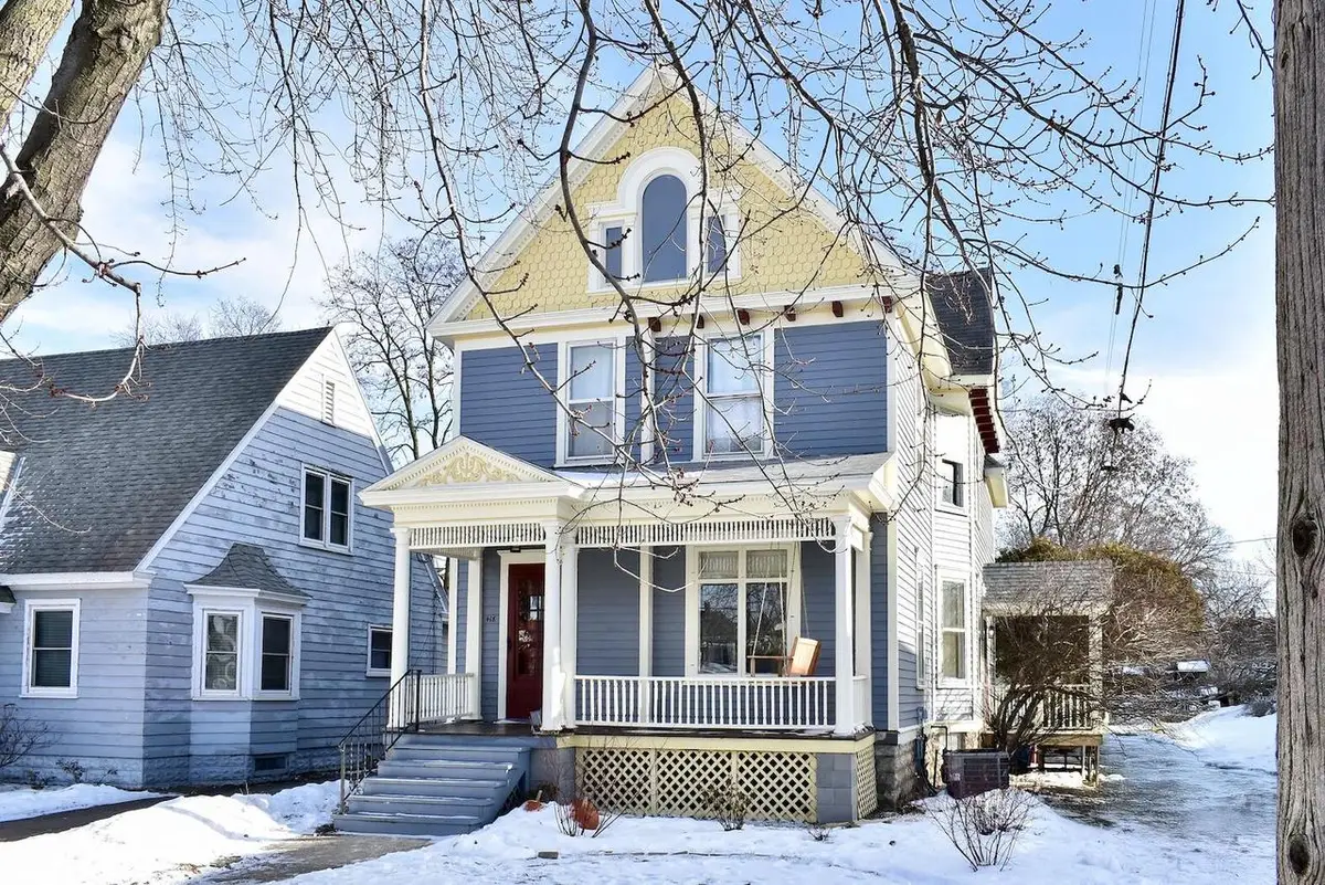 418 Wilson STREET, Winona, MN 55987 - Image #1