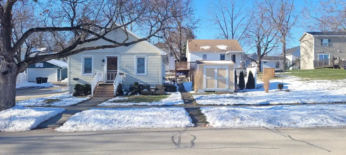 424 Sage STREET, Lake Geneva, WI 53147 - Image #1