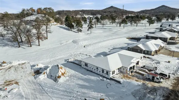 W7674 Castle Mound ROAD, Holmen, WI 54636