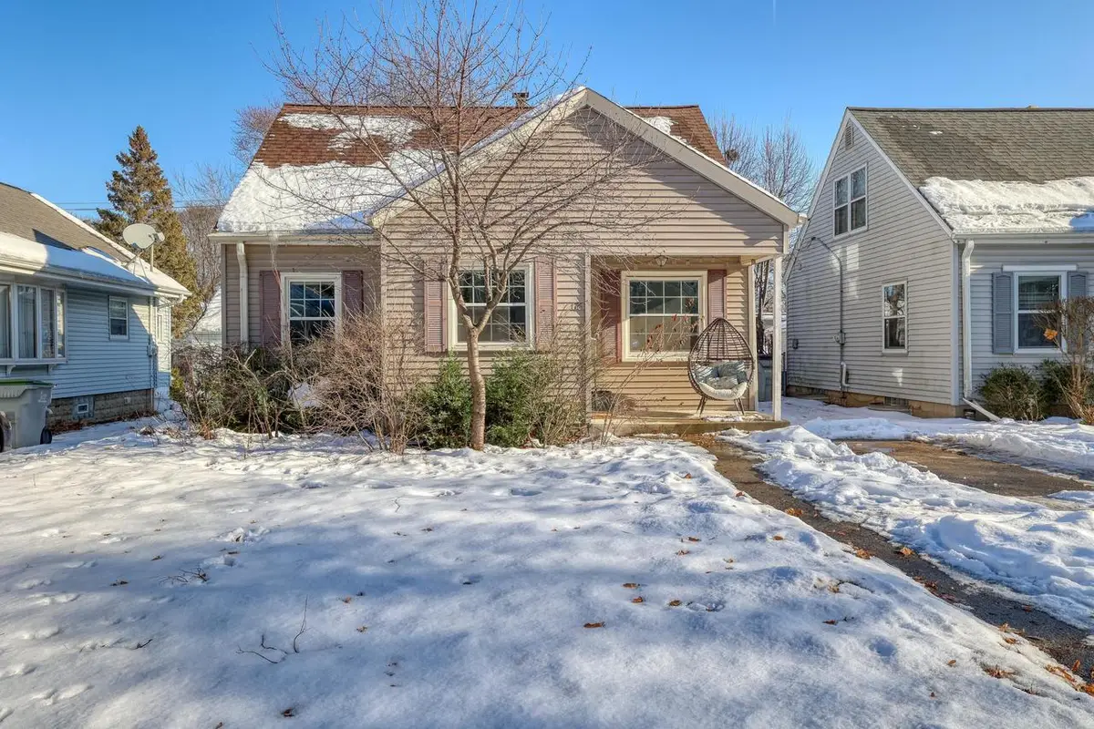 176 N 73rd STREET, Milwaukee, WI 53213 - Image #1