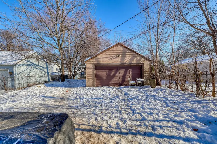 176 N 73rd STREET, Milwaukee, WI 53213 - Image #2