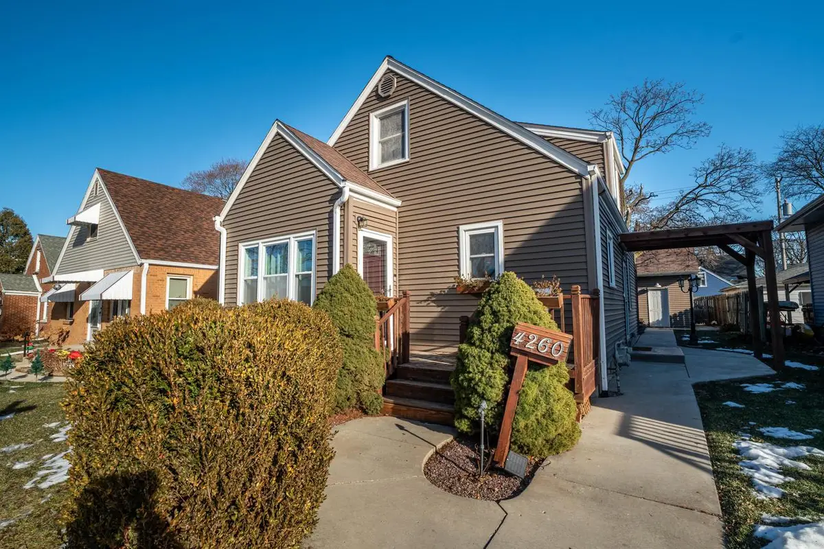 4260 S 4th STREET, Milwaukee, WI 53207 - Image #1