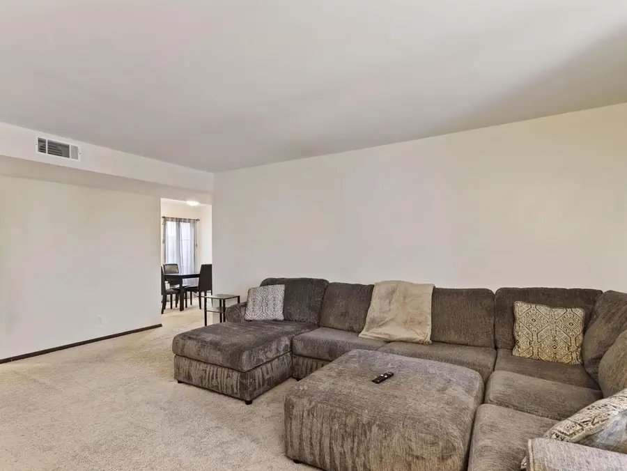 8619 N Servite DRIVE #114, Milwaukee, WI 53223 - Image #3