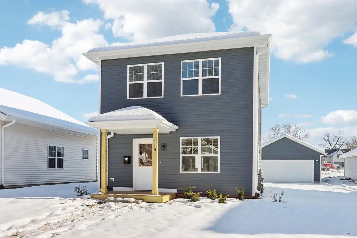 415 Oakland AVENUE, Waukesha, WI 53186 - Image #1