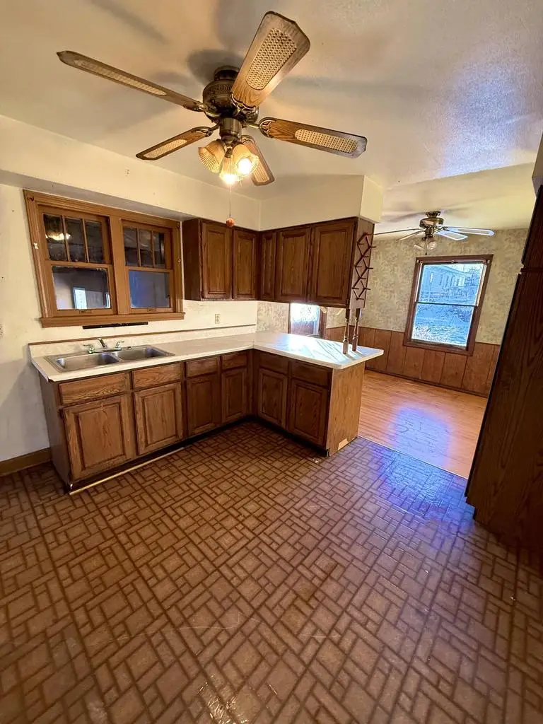 5929 N 70th STREET, Milwaukee, WI 53218 - Image #3