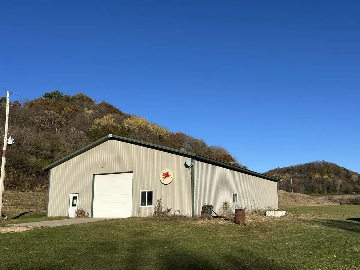 26766 COUNTY HIGHWAY DD, Richland Center, WI 53581 - Image #1