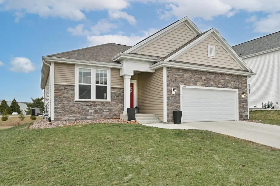 704 River Ridge DRIVE, Waterford, WI 53185 - Image #2