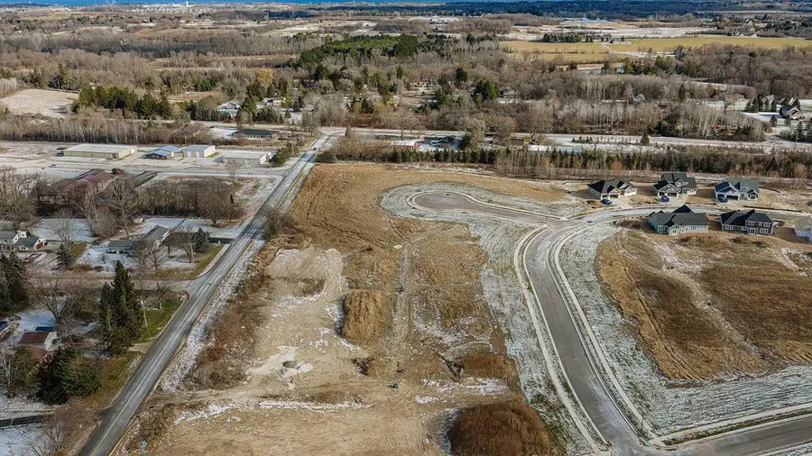 Lt167 APPLEWOOD COURT, Grafton, WI 53024 - Image #3