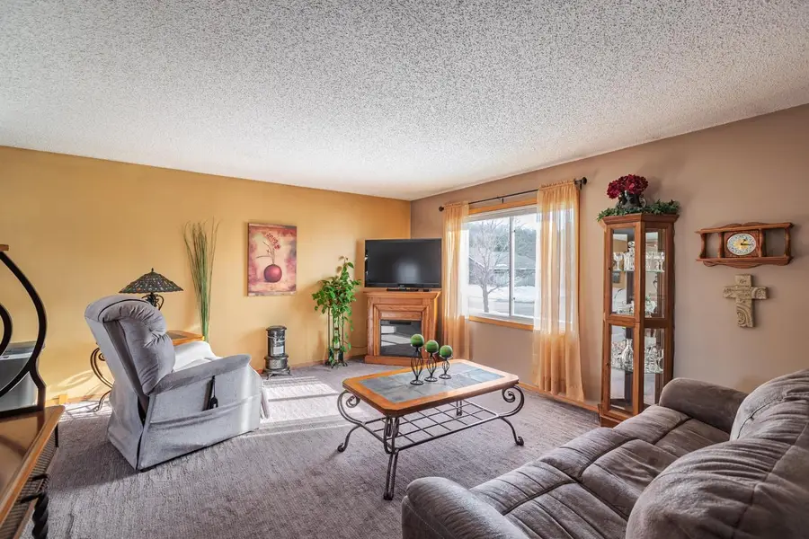 311 Kenneda STREET, Holmen, WI 54636 - Image #2