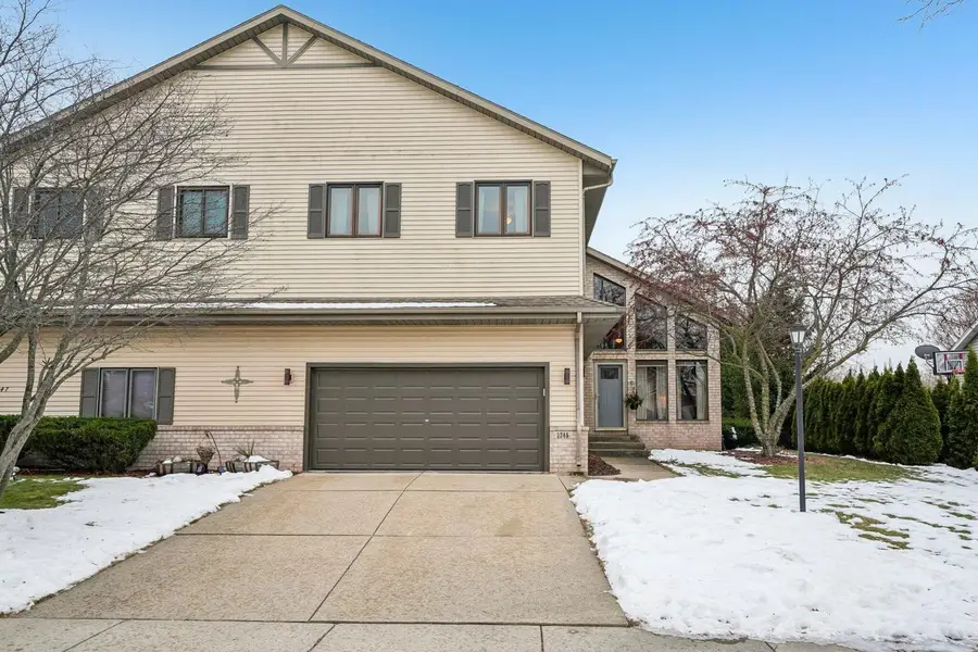2245 Patrick LANE, Waukesha, WI 53188 - Image #2