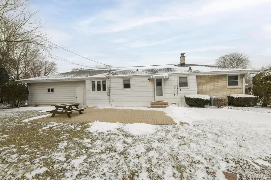 W145N8432 Lucerne DRIVE, Menomonee Falls, WI 53051 - Image #3