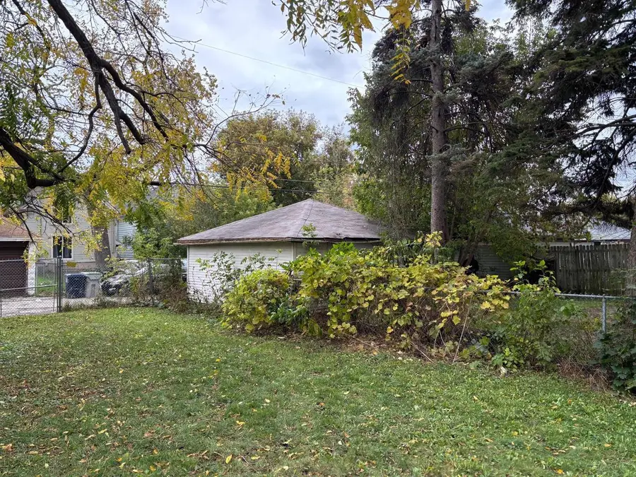 3050 N 24th PLACE, Milwaukee, WI 53206 - Image #3