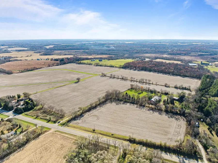 W1049 County Road D, Burlington, WI 53105 - Image #3