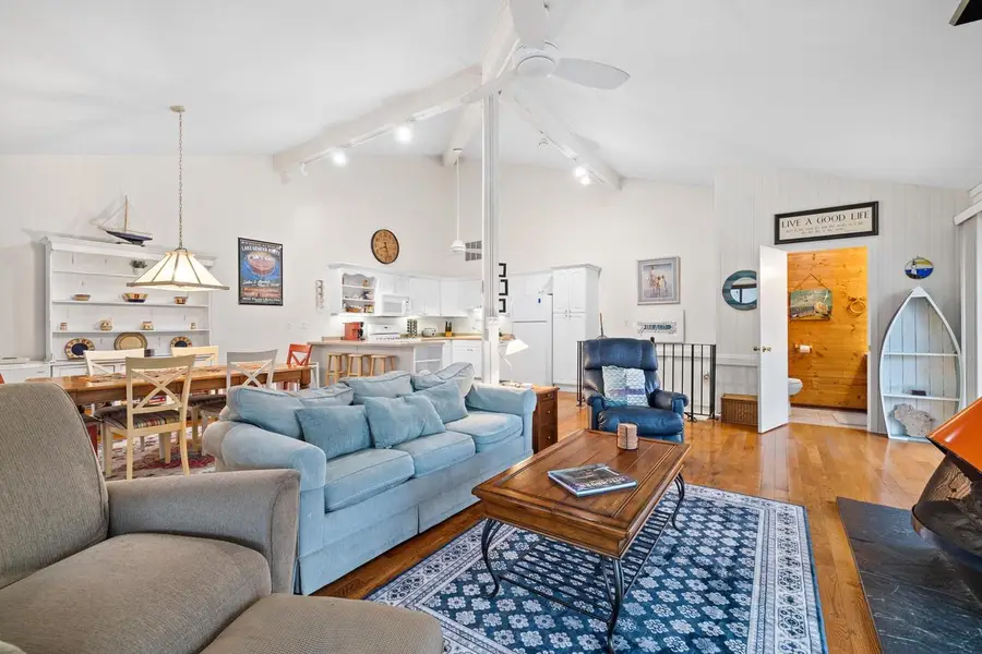 521 Bristol Oak COURT #D, Fontana, WI 53125 - Image #3