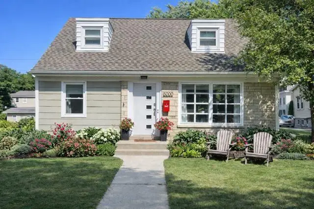 5000 N Shoreland AVENUE, Whitefish Bay, WI 53217 - Image #1