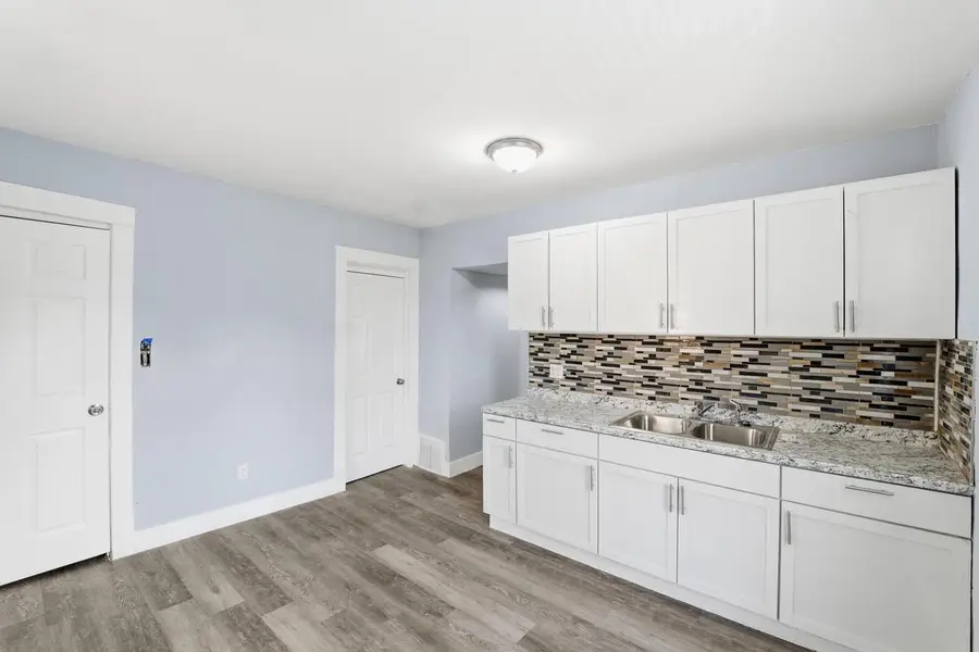 1961 S Congo AVENUE, Milwaukee, WI 53204 - Image #3