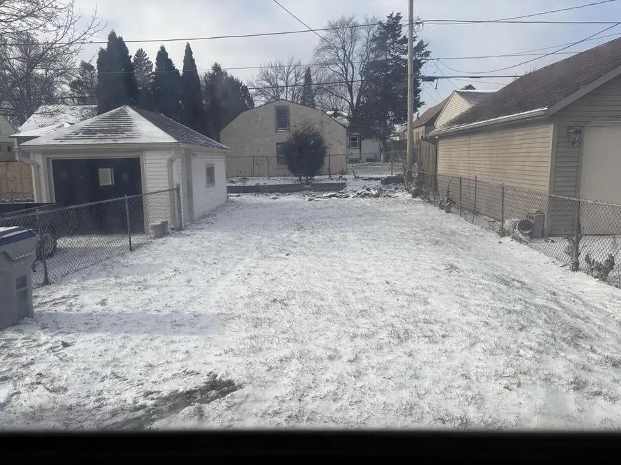 4113 S Austin STREET, Milwaukee, WI 53207 - Image #2