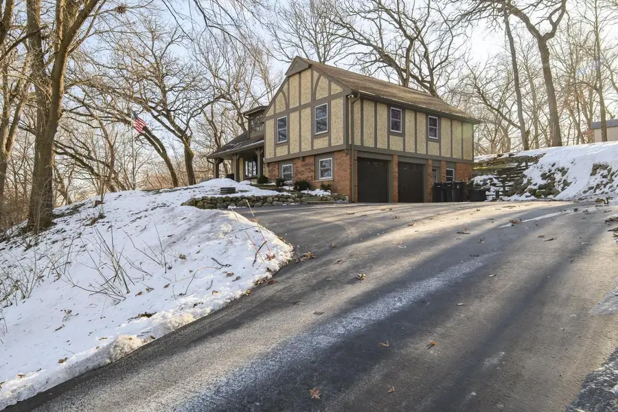 S94W23205 Meadow View LANE, Big Bend, WI 53103 - Image #3