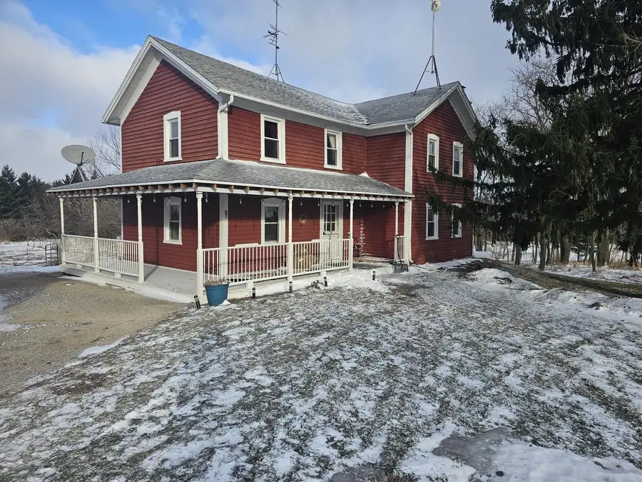 W4568 County Road F, Waldo, WI 53093 - Image #3