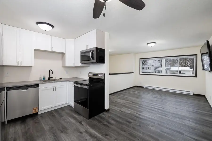 419 Campfire DRIVE #421, West Salem, WI 54669 - Image #3