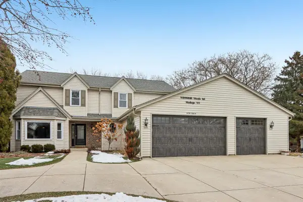 W199S8618 Woods ROAD, Muskego, WI 53150
