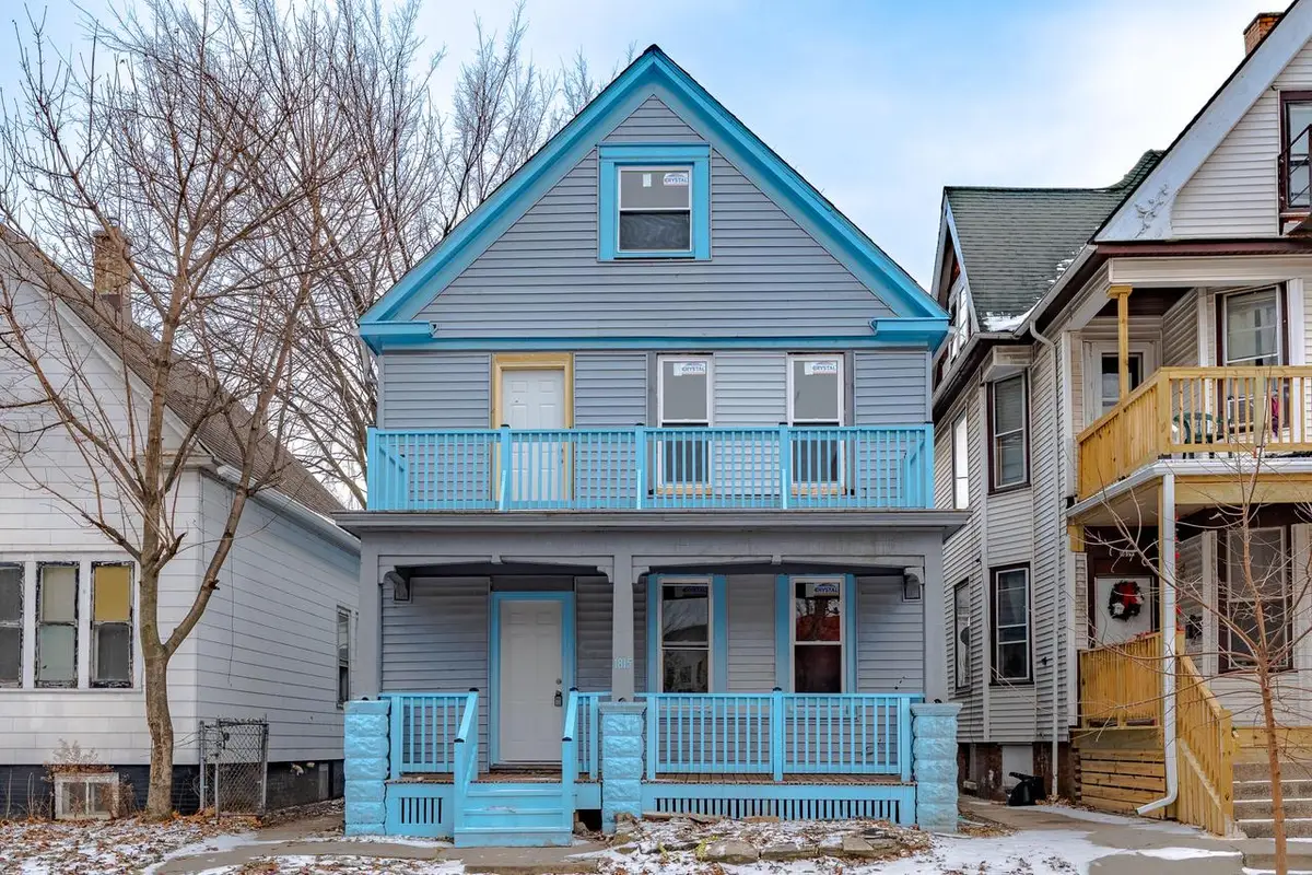 1815 W Becher STREET, Milwaukee, WI 53215 - Image #1