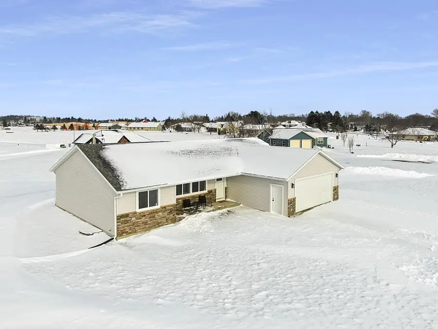 128 Sunflower STREET, Westby, WI 54667 - Image #2