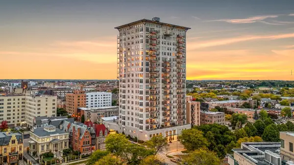 1313 N Franklin PLACE #504, Milwaukee, WI 53202