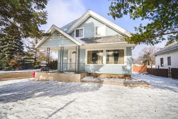11834 W Greenfield AVENUE, West Allis, WI 53214