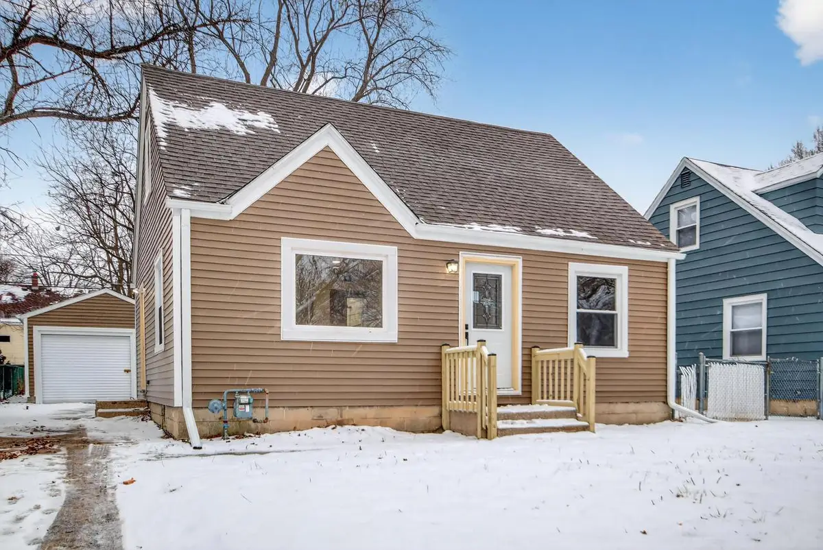 5273 N 51st BOULEVARD, Milwaukee, WI 53218 - Image #1