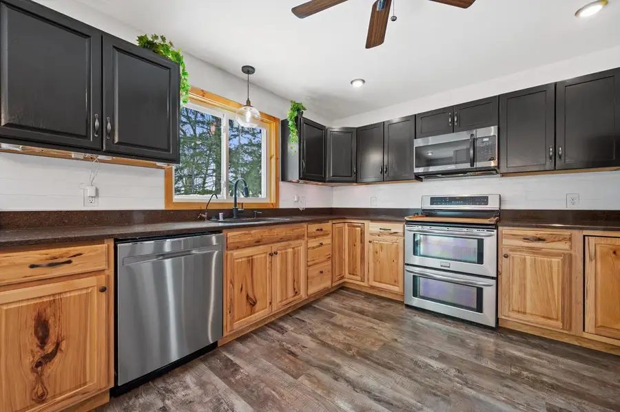 W377S3554 Lake DRIVE, Dousman, WI 53118 - Image #2