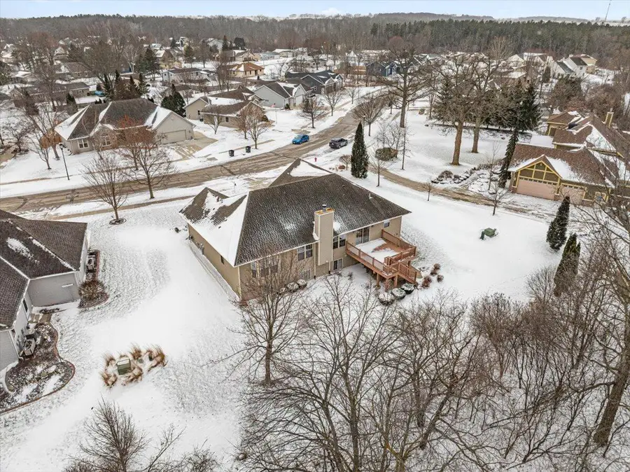 440 Evergreen TERRACE, Kewaskum, WI 53040 - Image #3