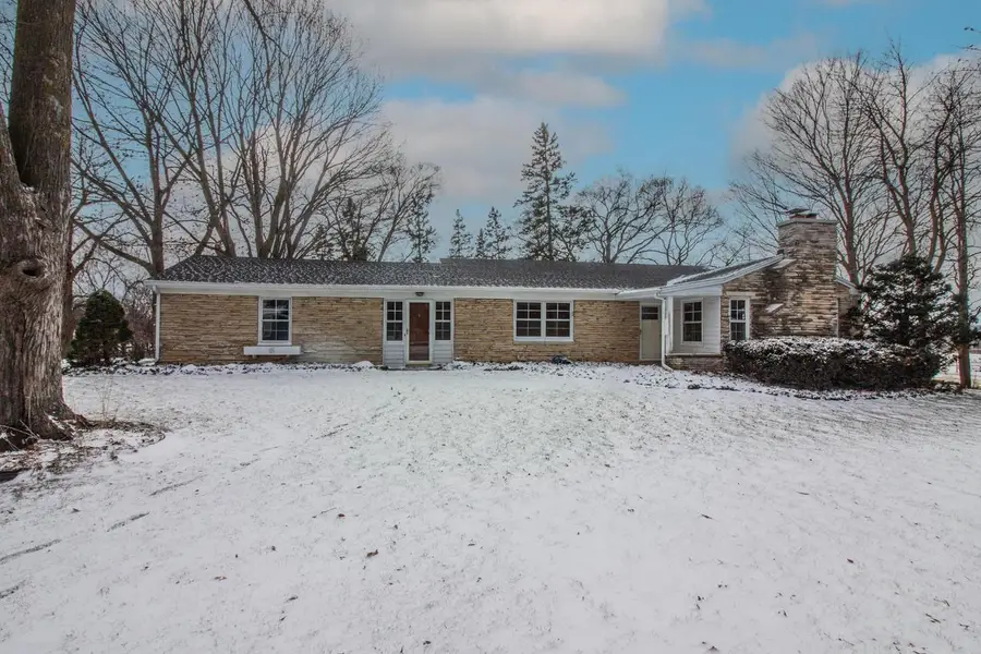 N89W13809 Bonnie LANE, Menomonee Falls, WI 53051 - Image #2