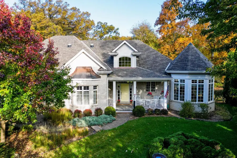 605 St Johns DRIVE, Delafield, WI 53018 - Image #2