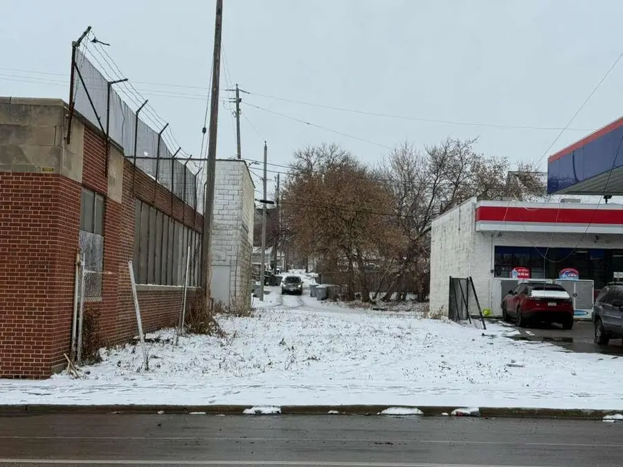 3314 W VLIET STREET, Milwaukee, WI 53208 - Image #2