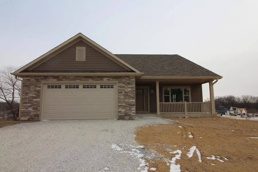 912 Fairway DRIVE, Twin Lakes, WI 53181 - Image #2