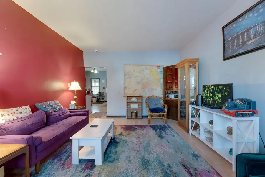 1831 W Becher STREET, Milwaukee, WI 53215 - Image #2